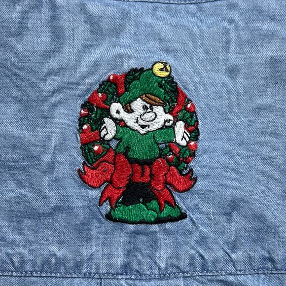 Vintage 90s Karen Scott Santa's Workshop Embroidered Denim Shirt Blue Christmas - Picture 4 of 7